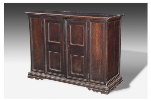 Importante credenza Modena Sec. XVII