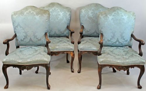 Groupe de quatre fauteuils Venise sec. XVIIIème
    